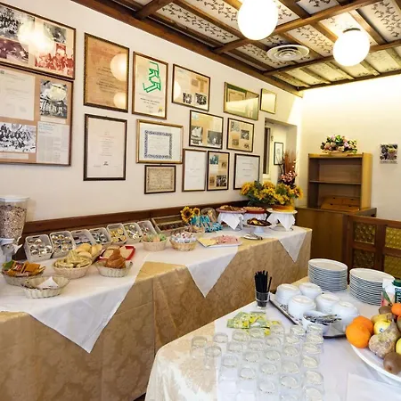 Al Dollaro 3* Cattolica